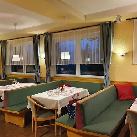 Alpenhaus Hotel