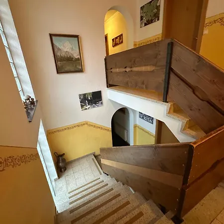Alpenhaus Otel *