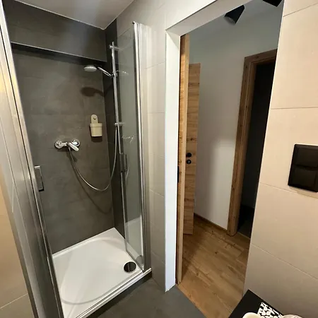 Hotel Alpenhaus *