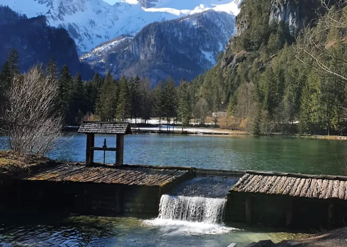 Alpenhaus فندق *